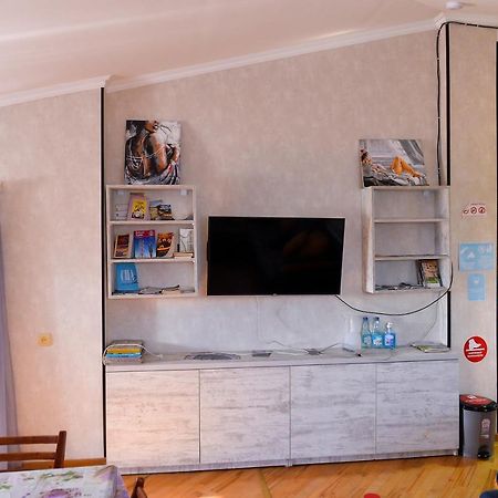 Meridian Кутаиси Экстерьер фото