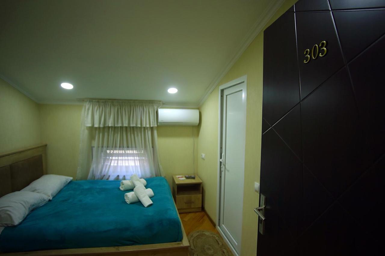 Meridian Кутаиси Экстерьер фото